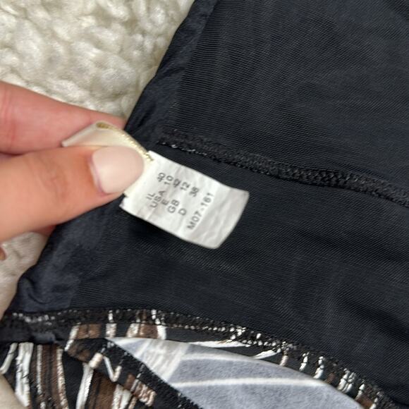 Gottex Brown Black Silver Leaf Pattern One Piece Swimsuit Flattering Cut PP20 - Picture 10 of 11